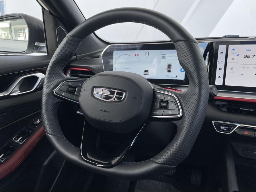 Geely Coolray I Рестайлинг Екатеринбург  - изображение 17