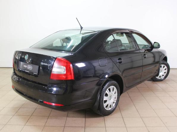 Skoda Octavia II (A5) Рестайлинг с пробегом 2011 года, цена 692 800 рублей, 252806 км, универсал, Автокод Объявления