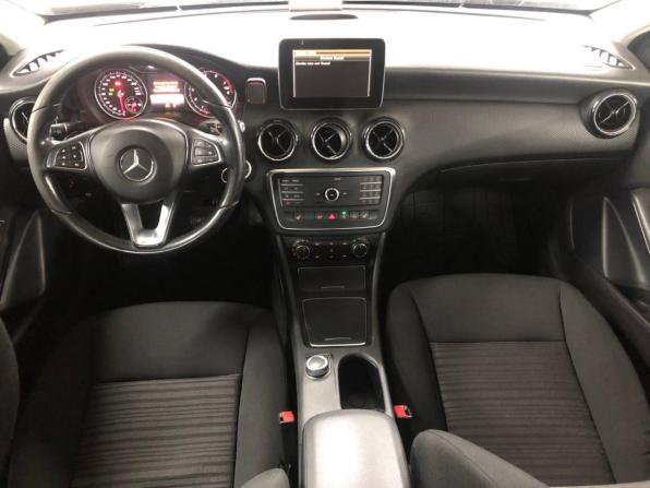 Mercedes-Benz A-Класс III (W176) Рестайлинг с пробегом 2017 года, цена 1 249 000 рублей, 140000 км, хэтчбек, Автокод Объявления