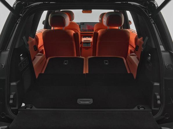 Lynk &amp; Co 900 с пробегом 2025 года, цена 7 815 000 рублей, 5 км, внедорожник, Автокод Объявления