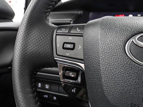 Toyota Camry IX (XV80) China Market с пробегом 2026 года, цена 3 999 000 рублей, 586 км, седан, Автокод Объявления