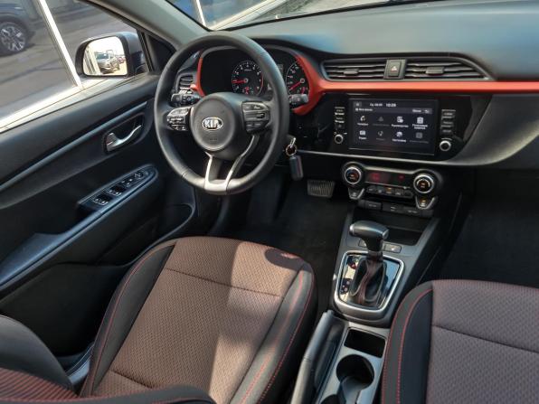 Kia Rio IV Рестайлинг с пробегом 2020 года, цена 1 979 000 рублей, 67502 км, хэтчбек, Автокод Объявления