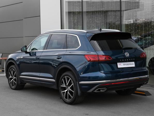 Volkswagen Touareg III с пробегом 2018 года, цена 4 749 000 рублей, 123677 км, внедорожник, Автокод Объявления