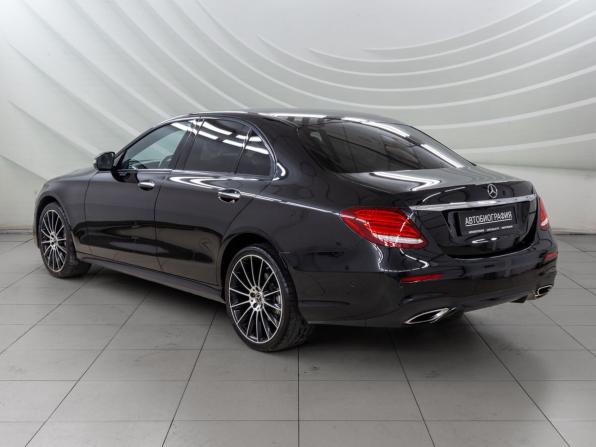 Mercedes-Benz E-Класс V (W213 S213 C238) с пробегом 2019 года, цена 3 298 000 рублей, 137391 км, седан, Автокод Объявления