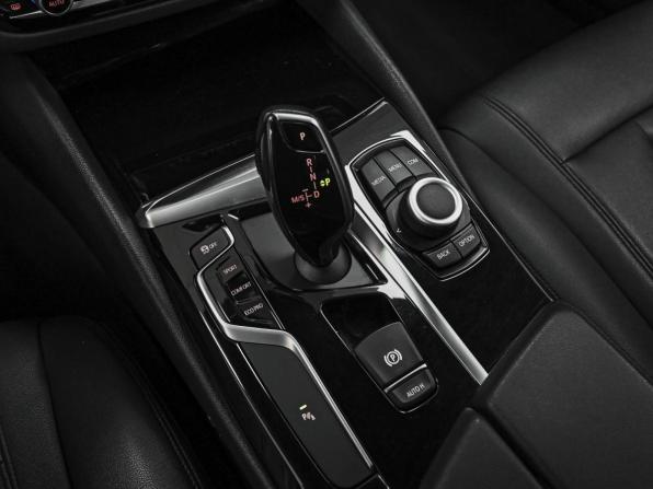 BMW 5 серии VII (G30/G31/G38) с пробегом 2018 года, цена 2 794 000 рублей, 118436 км, седан, Автокод Объявления