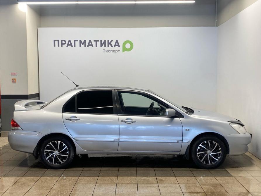 Mitsubishi Lancer IX Рестайлинг Санкт-Петербург  - изображение 4
