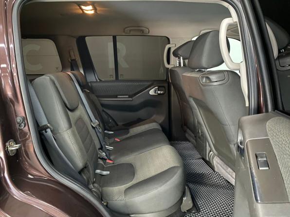 Nissan Pathfinder III Рестайлинг с пробегом 2011 года, цена 1 419 000 рублей, 243045 км, внедорожник, Автокод Объявления