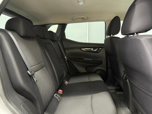 Nissan Qashqai II с пробегом 2017 года, цена 1 695 000 рублей, 145375 км, внедорожник, Автокод Объявления