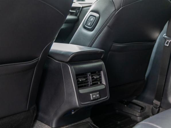 Toyota Avalon V с пробегом 2022 года, цена 3 198 000 рублей, 51016 км, седан, Автокод Объявления