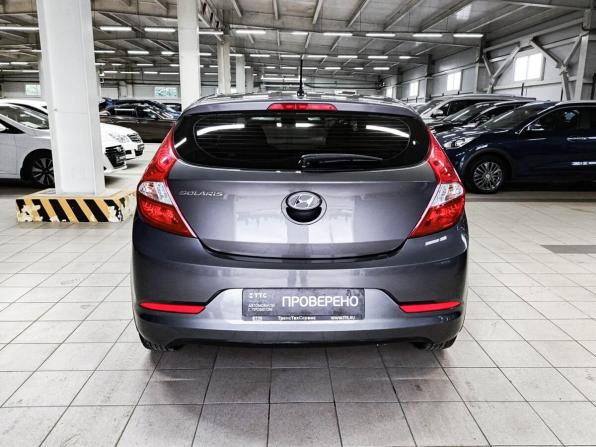 Hyundai Solaris I Рестайлинг с пробегом 2016 года, цена 920 000 рублей, 114082 км, хэтчбек, Автокод Объявления