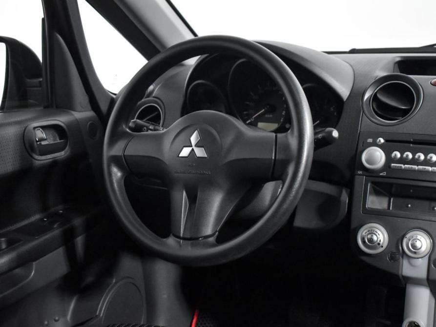 Mitsubishi Colt VI (Z20/Z30) Санкт-Петербург  - изображение 15