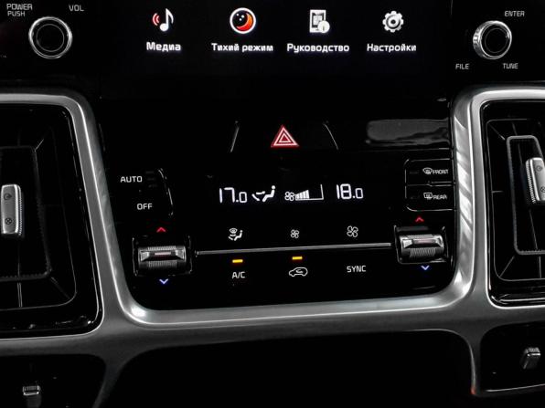Kia Sorento IV с пробегом 2021 года, цена 3 690 000 рублей, 72298 км, внедорожник, Автокод Объявления