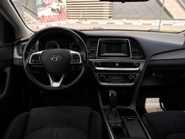 Hyundai Sonata VII (LF) Рестайлинг с пробегом 2018 года, цена 1 942 400 рублей, 104395 км, седан, Автокод Объявления