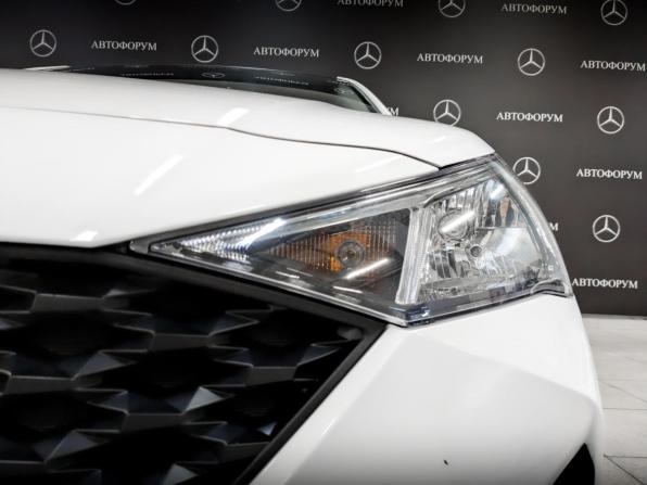 Hyundai Solaris II Рестайлинг с пробегом 2022 года, цена 1 615 000 рублей, 71375 км, седан, Автокод Объявления