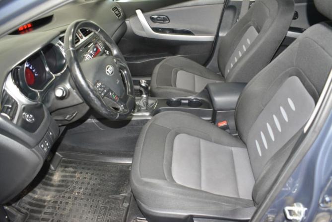 Kia Ceed II с пробегом 2014 года, цена 1 039 000 рублей, 120000 км, хэтчбек, Автокод Объявления