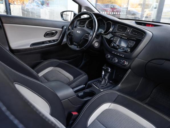 Kia Ceed II с пробегом 2014 года, цена 1 149 000 рублей, 144000 км, хэтчбек, Автокод Объявления