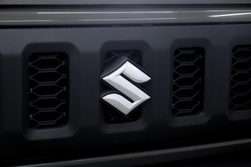 Suzuki Jimny IV Тюмень  - изображение 10