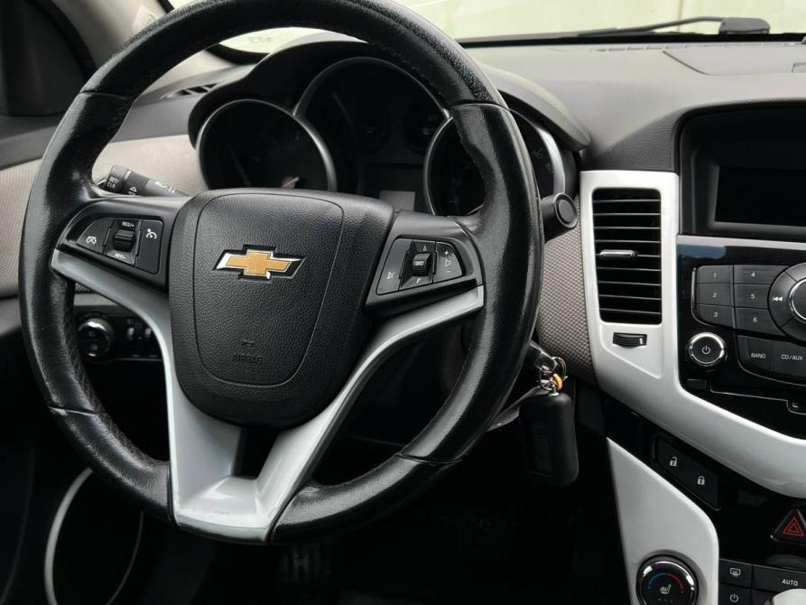 Chevrolet Cruze I Оренбург  - изображение 13