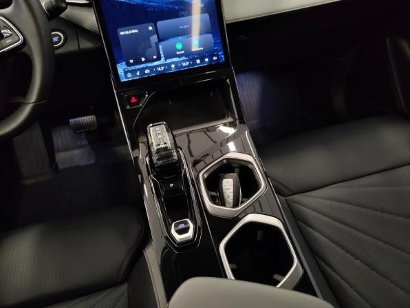 Geely Atlas II с пробегом 2024 года, цена 3 126 000 рублей, 26933 км, внедорожник, Автокод Объявления