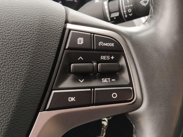 Hyundai Solaris II с пробегом 2019 года, цена 1 299 000 рублей, 147000 км, седан, Автокод Объявления