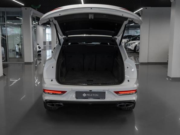Bentley Bentayga I Рестайлинг с пробегом 2024 года, цена 25 750 000 рублей, 18342 км, внедорожник, Автокод Объявления