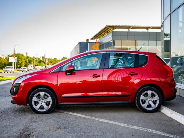 Peugeot 3008 I с пробегом 2012 года, цена 1 048 000 рублей, 66966 км, внедорожник, Автокод Объявления