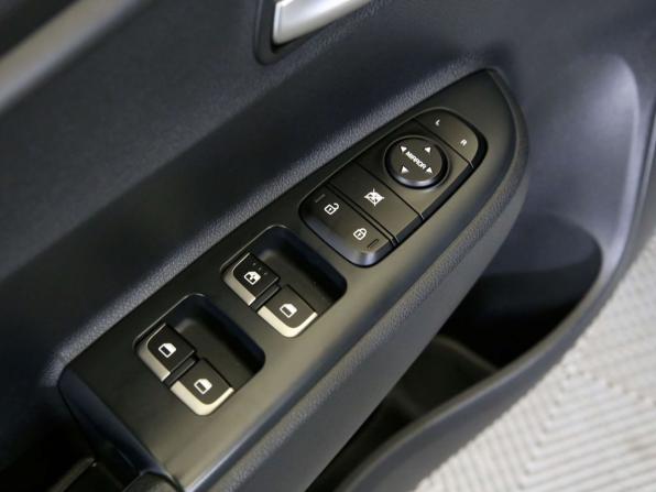 Kia Rio IV с пробегом 2018 года, цена 1 049 000 рублей, 133638 км, седан, Автокод Объявления