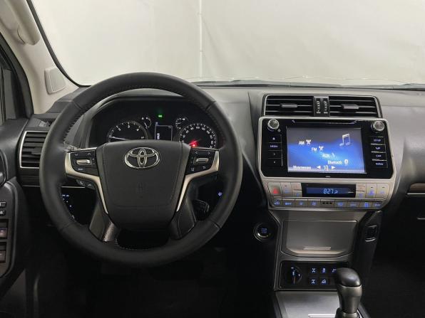 Toyota Land Cruiser Prado 150 Series Рестайлинг 2 с пробегом 2019 года, цена 4 700 000 рублей, 182083 км, внедорожник, Автокод Объявления