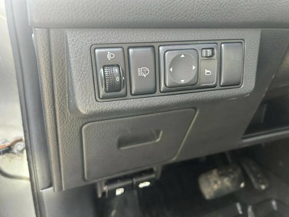 Nissan Tiida I Рестайлинг с пробегом 2010 года, цена 667 500 рублей, 243044 км, седан, Автокод Объявления
