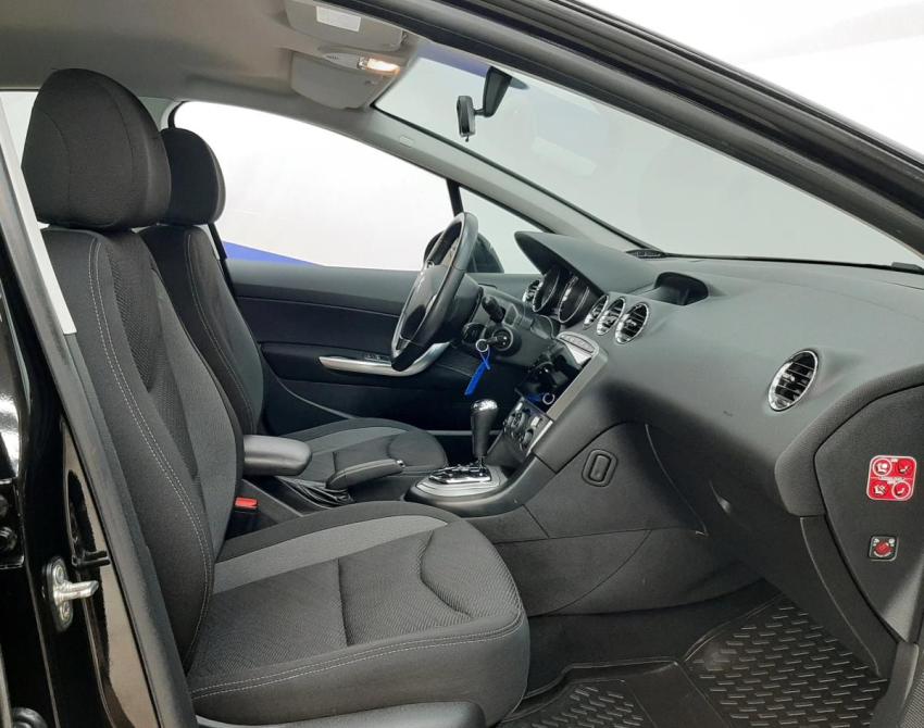 Peugeot 408 I Москва  - изображение 11