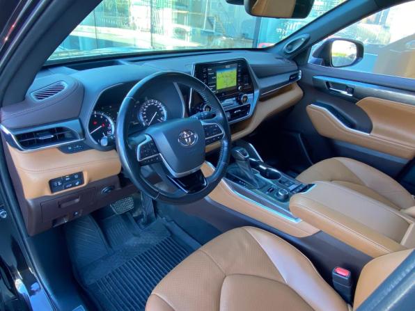 Toyota Highlander IV (XU70) с пробегом 2021 года, цена 4 474 000 рублей, 134296 км, внедорожник, Автокод Объявления