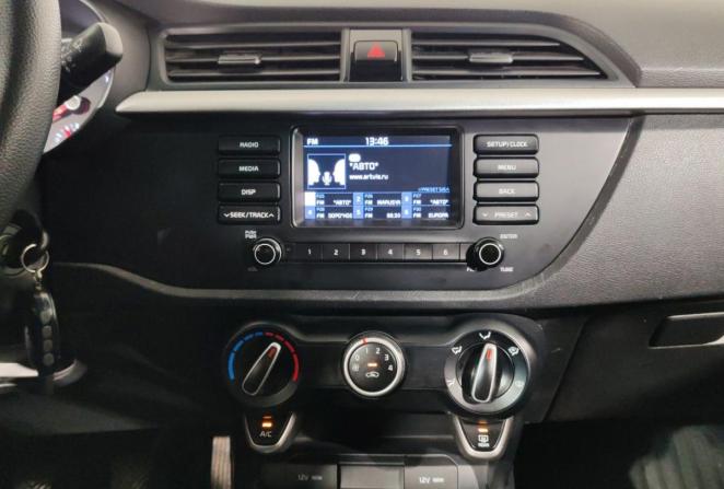 Kia Rio IV с пробегом 2018 года, цена 1 040 000 рублей, 44081 км, седан, Автокод Объявления