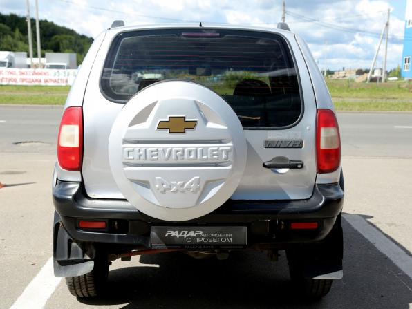 Chevrolet Niva I с пробегом 2004 года, цена 261 000 рублей, 185000 км, внедорожник, Автокод Объявления