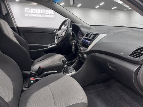 Hyundai Solaris I с пробегом 2011 года, цена 690 000 рублей, 151214 км, седан, Автокод Объявления