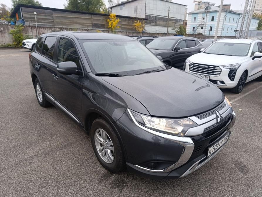 Mitsubishi Outlander III Рестайлинг 3 Санкт-Петербург  - изображение 5