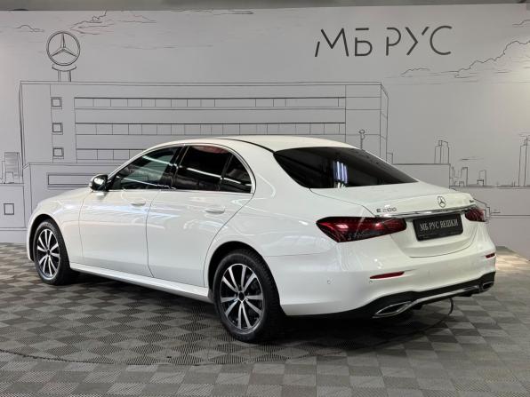 Mercedes-Benz E-Класс V (W213 S213 C238) Рестайлинг с пробегом 2021 года, цена 4 190 000 рублей, 97683 км, седан, Автокод Объявления
