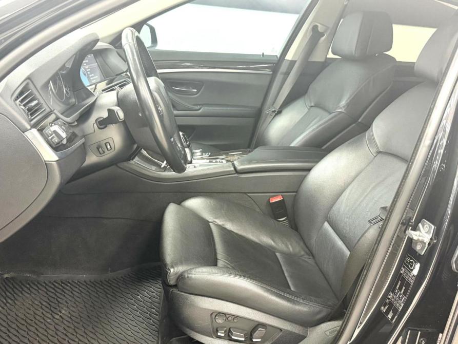 BMW 5 серии VI (F10/F11/F07) Красноярск  - изображение 9