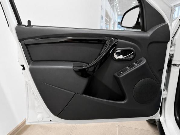 Lada (ВАЗ) Largus I Рестайлинг с пробегом 2024 года, цена 1 600 000 рублей, 15100 км, универсал, Автокод Объявления