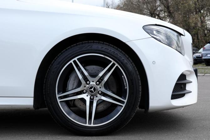 Mercedes-Benz E-Класс V (W213 S213 C238) с пробегом 2019 года, цена 3 598 000 рублей, 105521 км, седан, Автокод Объявления