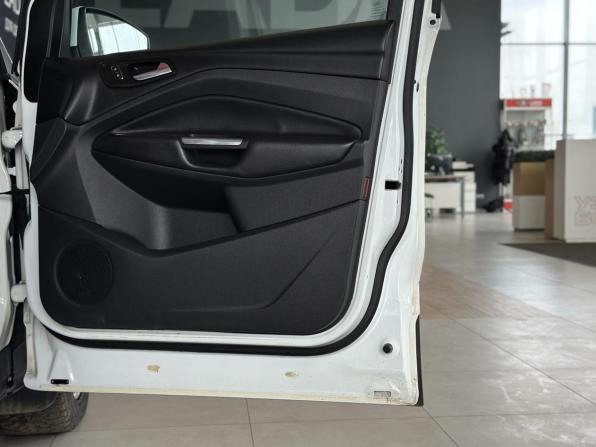 Ford Kuga II с пробегом 2014 года, цена 1 036 000 рублей, 175000 км, внедорожник, Автокод Объявления