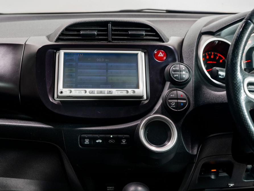 Honda Fit II Чита  - изображение 9