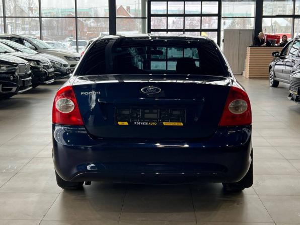 Ford Focus II Рестайлинг с пробегом 2010 года, цена 670 000 рублей, 181000 км, седан, Автокод Объявления