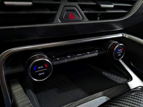 Geely Tugella I Рестайлинг с пробегом 2022 года, цена 2 490 000 рублей, 77130 км, внедорожник, Автокод Объявления