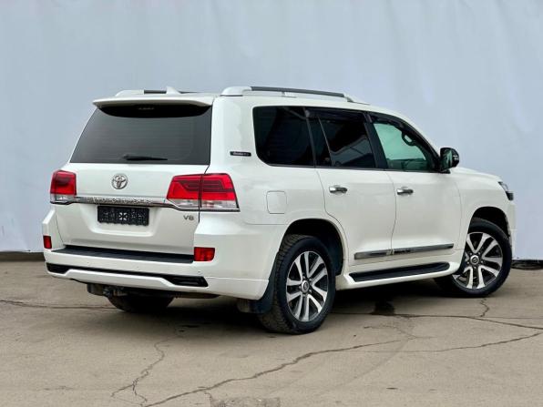 Toyota Land Cruiser 200 Series Рестайлинг 2 с пробегом 2017 года, цена 6 999 999 рублей, 209757 км, внедорожник, Автокод Объявления