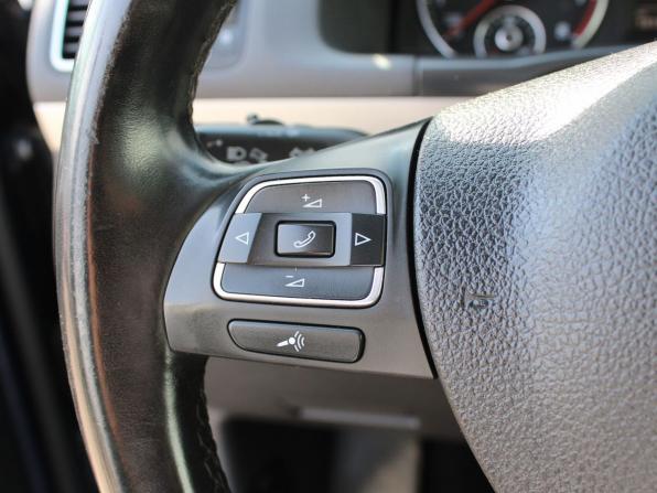 Volkswagen Touran I Рестайлинг 2 с пробегом 2013 года, цена 979 000 рублей, 181689 км, компактвэн, Автокод Объявления