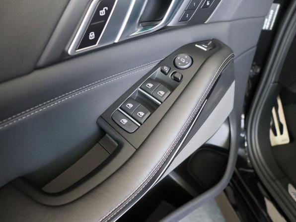BMW X5 IV (G05/G18) с пробегом 2022 года, цена 8 990 000 рублей, 57408 км, внедорожник, Автокод Объявления
