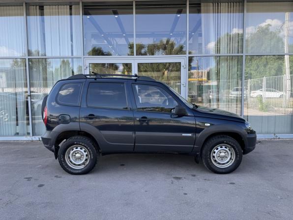 Chevrolet Niva I Рестайлинг с пробегом 2011 года, цена 380 000 рублей, 210469 км, внедорожник, Автокод Объявления