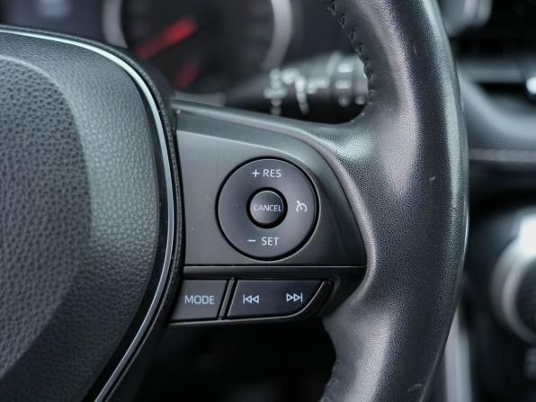 Toyota RAV4 V (XA50) с пробегом 2021 года, цена 2 950 000 рублей, 76699 км, внедорожник, Автокод Объявления
