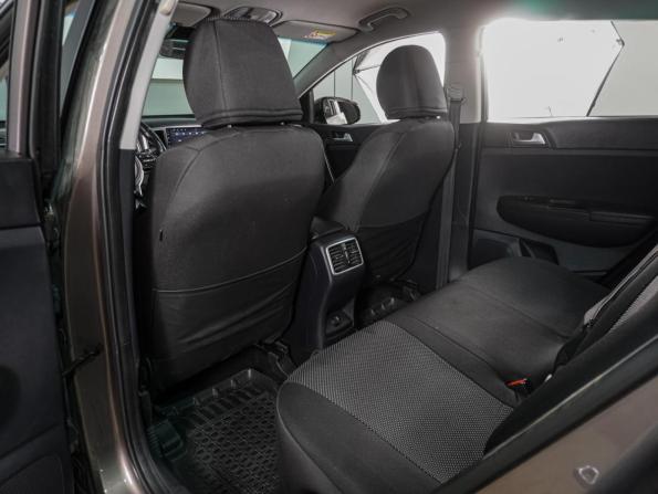 Kia Sportage IV с пробегом 2018 года, цена 2 339 000 рублей, 58810 км, внедорожник, Автокод Объявления