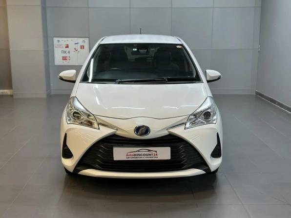 Toyota Vitz III (XP130) Рестайлинг 2 с пробегом 2017 года, цена 1 097 000 рублей, 118242 км, хэтчбек, Автокод Объявления
